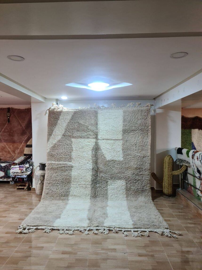 Agafay Souk Beige Minimalist Beni Ouarain Rug