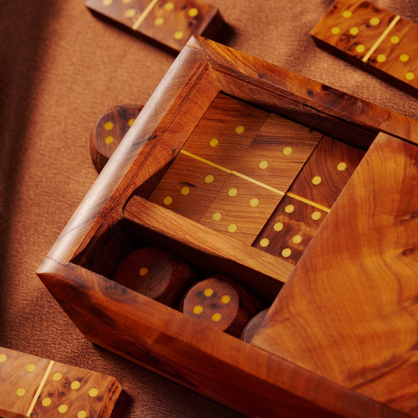 Agafay Souk Berber Dice & Dominoes Set