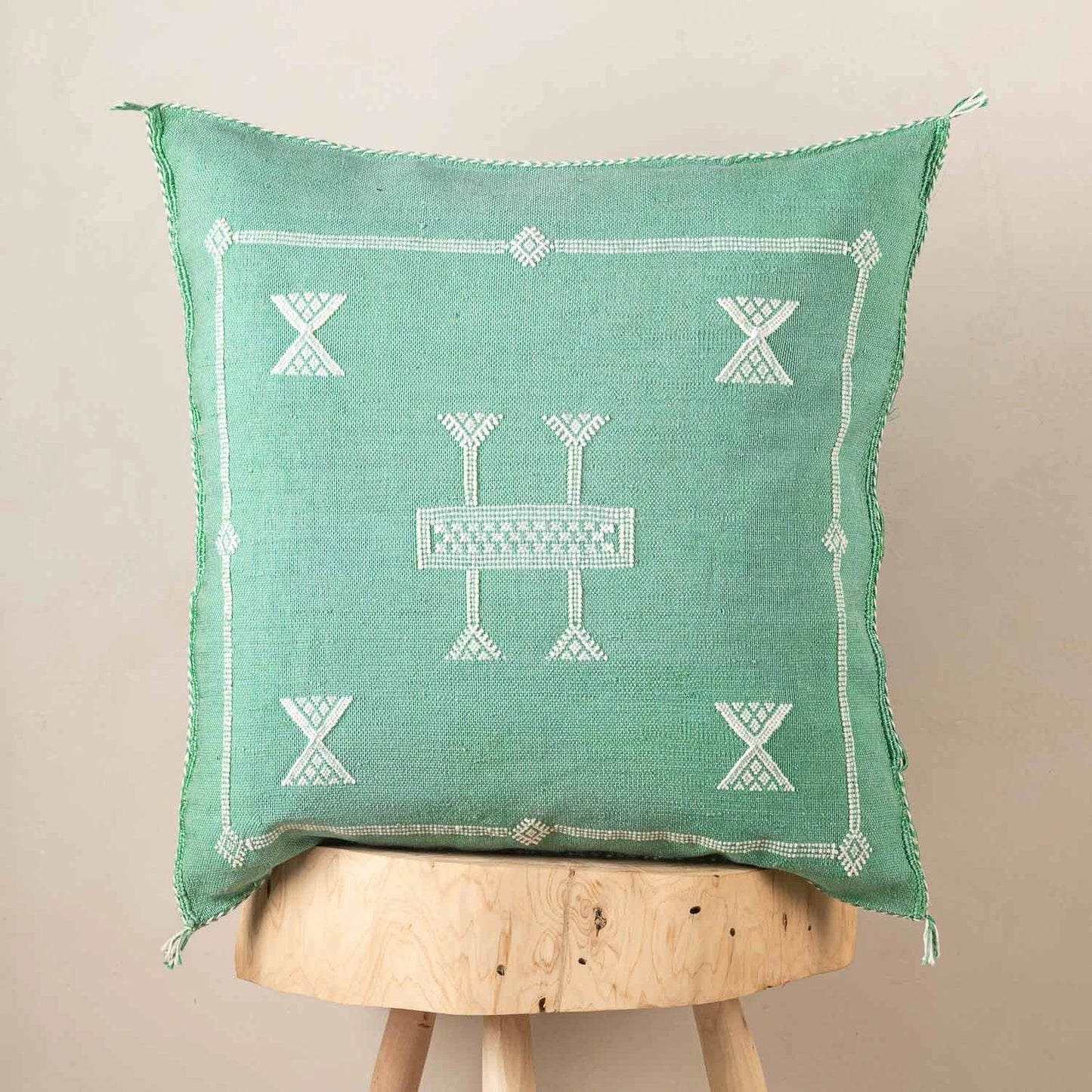 Agafay Souk Cactus Silk Pillow – Mint Oasis