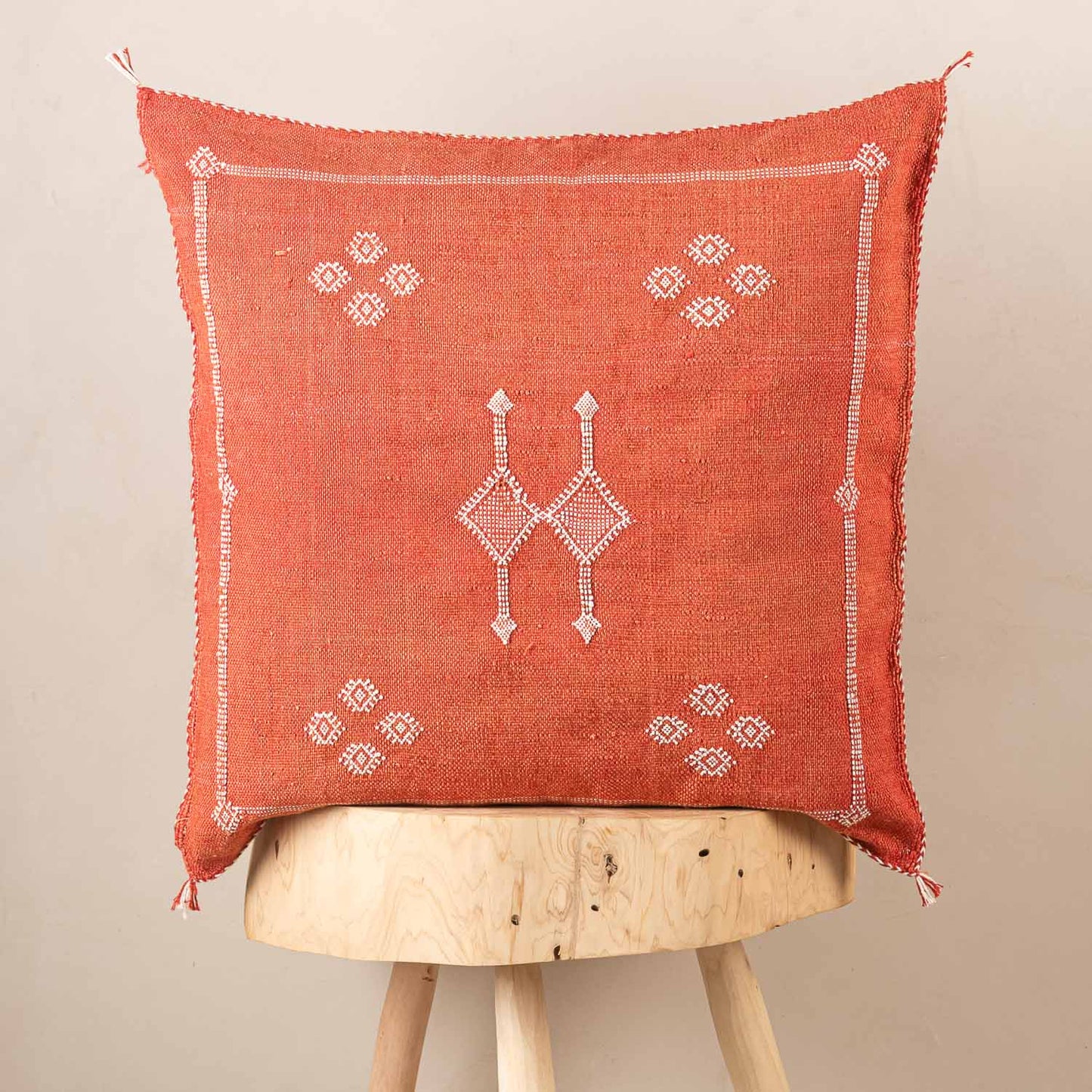 Agafay Souk Cactus Silk Pillow – Sunset Ochre