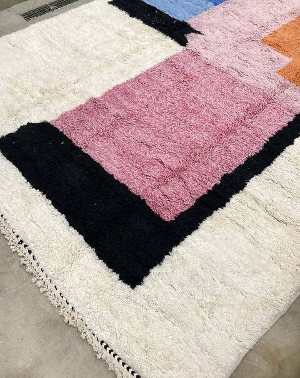 Agafay Souk Modern Mirage Beni Ouarain Rug