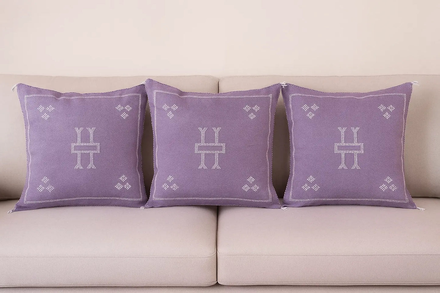 Agafay Souk Cactus Silk Pillow – Lavender Mist