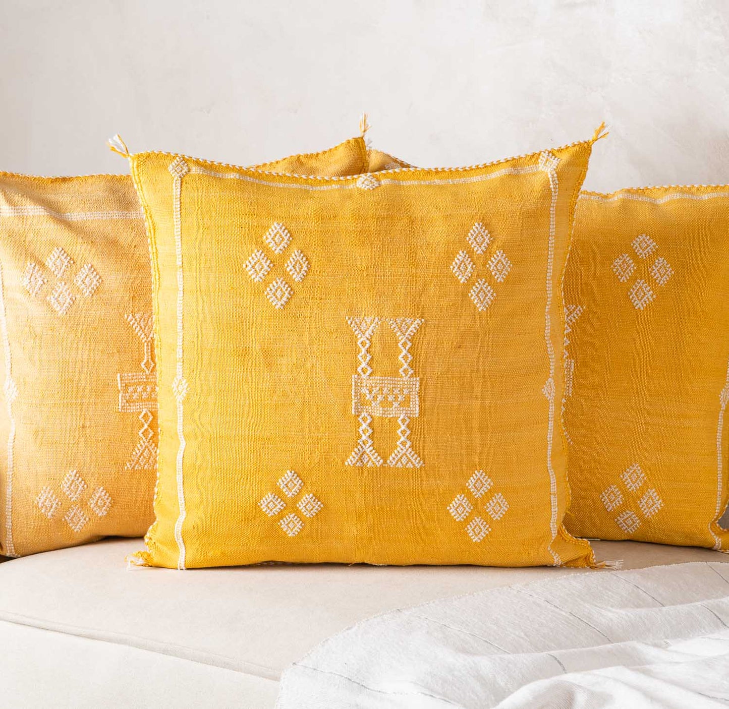 Agafay Souk Cactus Silk Pillow – Marrakech Gold