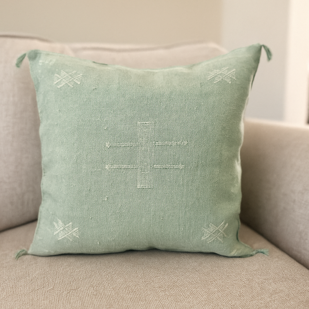 Agafay Souk Oasis Breeze Silk Pillow