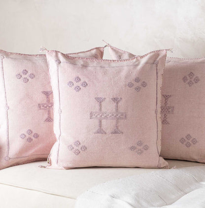 Agafay Souk Cactus Silk Pillow – Desert Rose