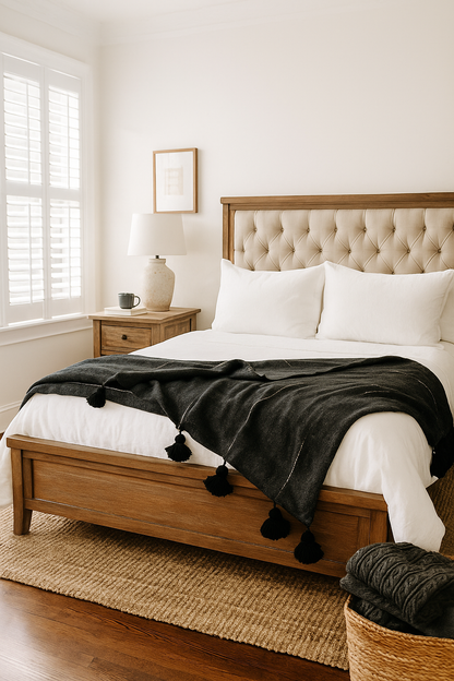 Agafay Souk Pom Pom Blanket Black