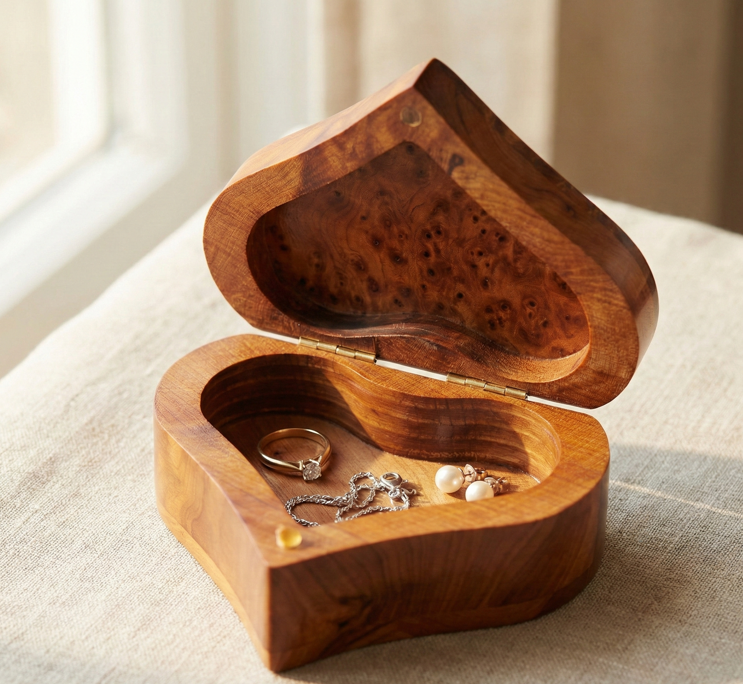 Agafay Souk Thuya Love Treasure Box